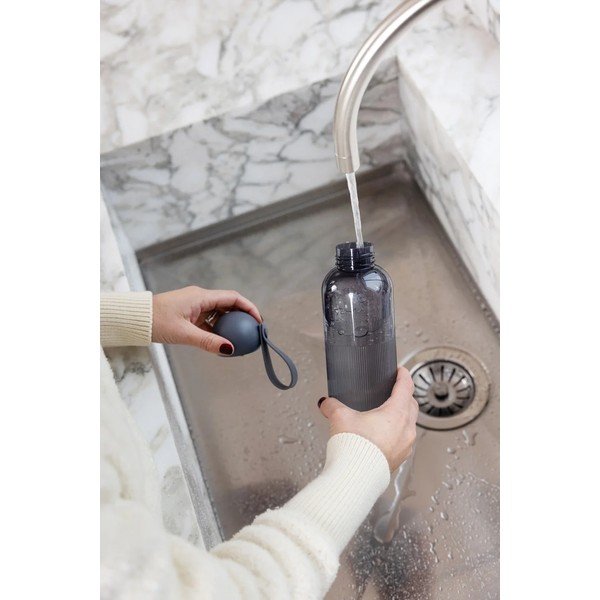 Tumehall reisipudel taaskasutatud plastist 600 ml Ture - Sagaform-image-1