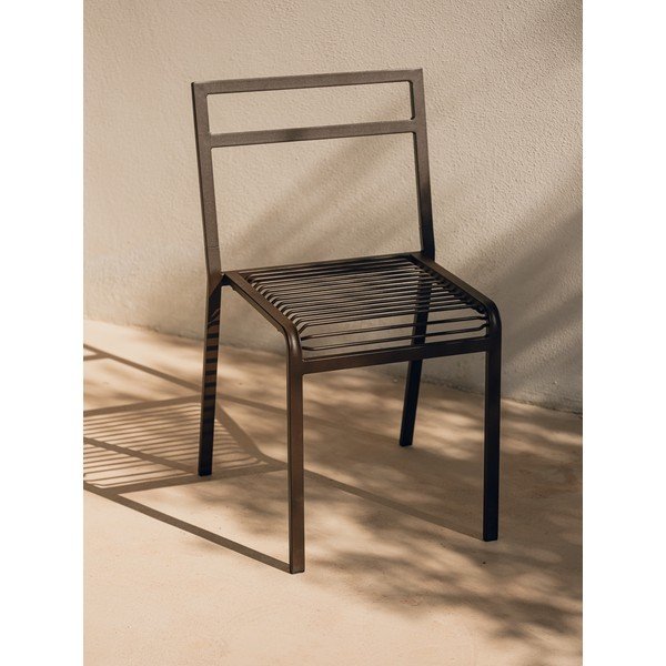 Tumepruun metallist aiatool Oto - noo.ma-image-1