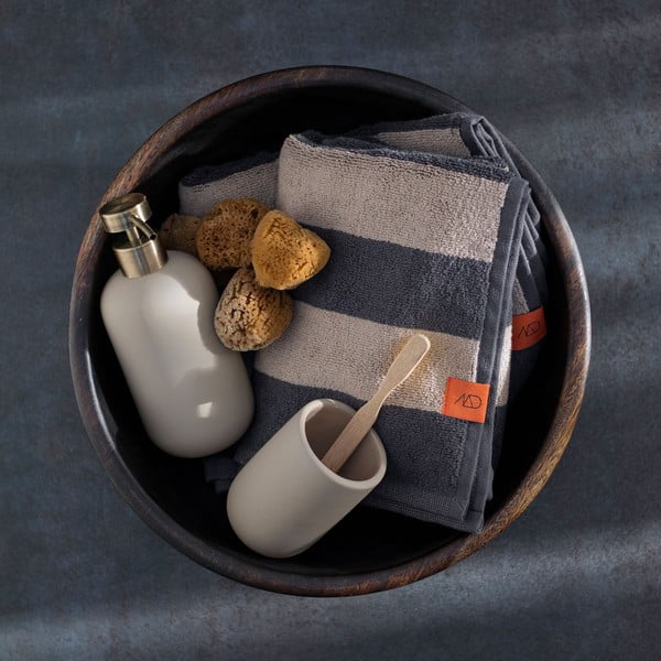 Kreemjas keraamiline tass hambaharjade jaoks Lotus - Mette Ditmer Denmark-image-2