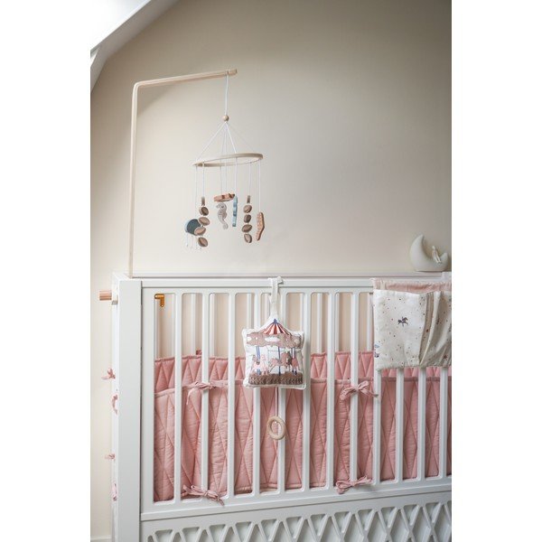 Heleroosa orgaanilisest puuvillast võrevoodi pehmendus 365 cm Blossom Pink - Cam Cam Copenhagen-image-2