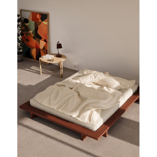 Terrakottapunane männipuidust kaheinimesevoodi koos voodipõhjaga, ilma peatsita 140x200 cm Japan - Karup Design-image-1