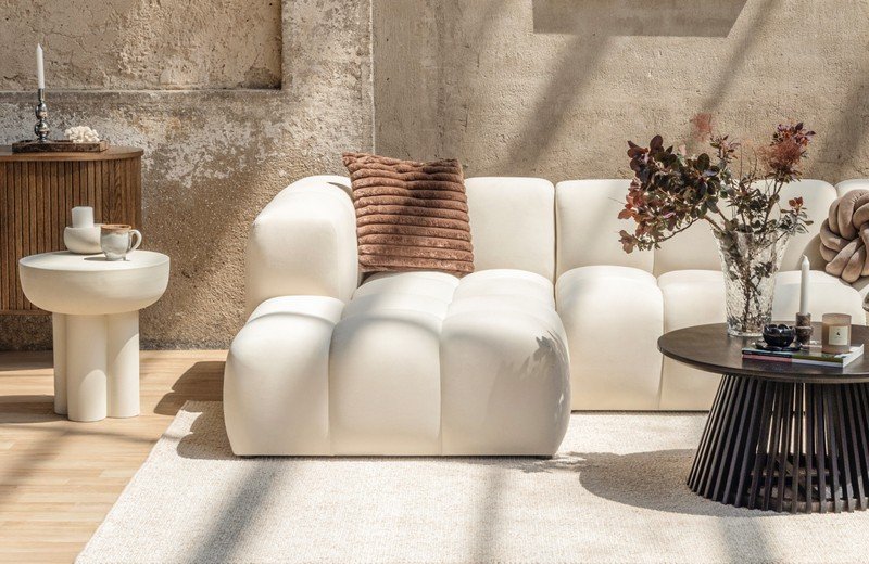 Diivanitrendid 2024: buklee, samet ja velvet