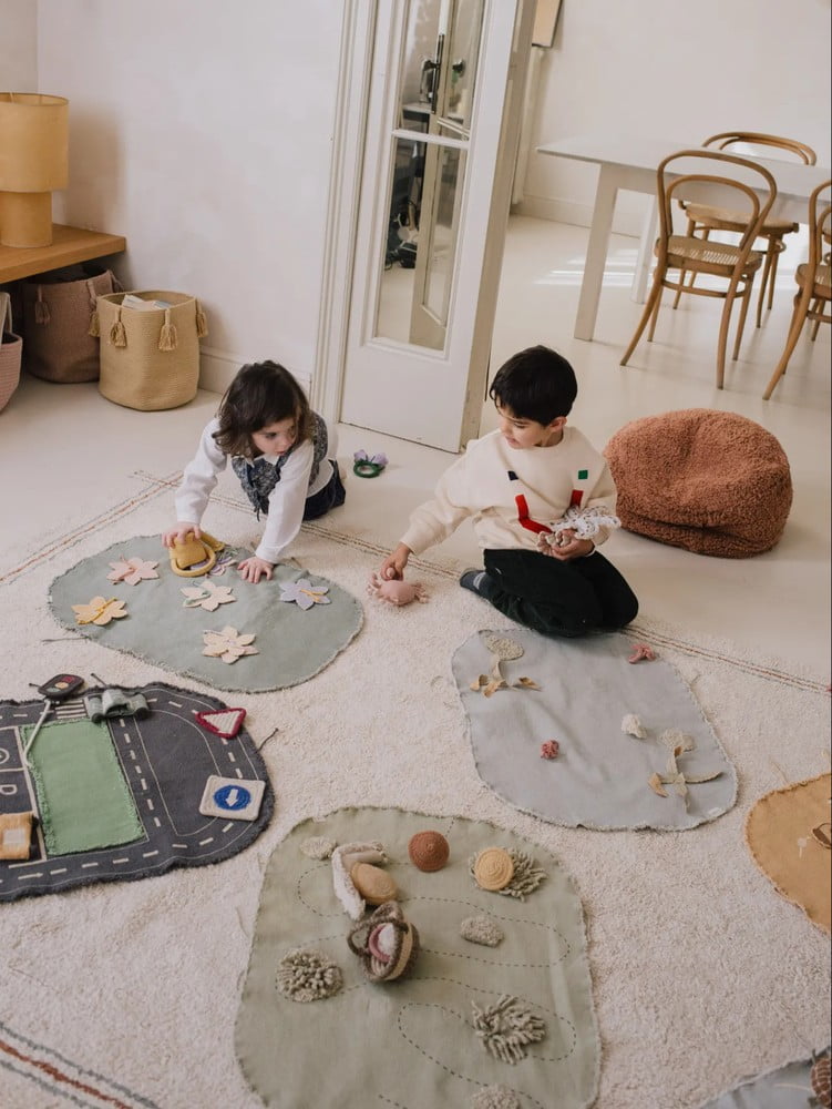 Inspiratsioon: Lastetuba, Lapsed