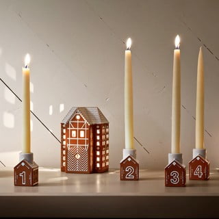 Advendiküünla hoidjad